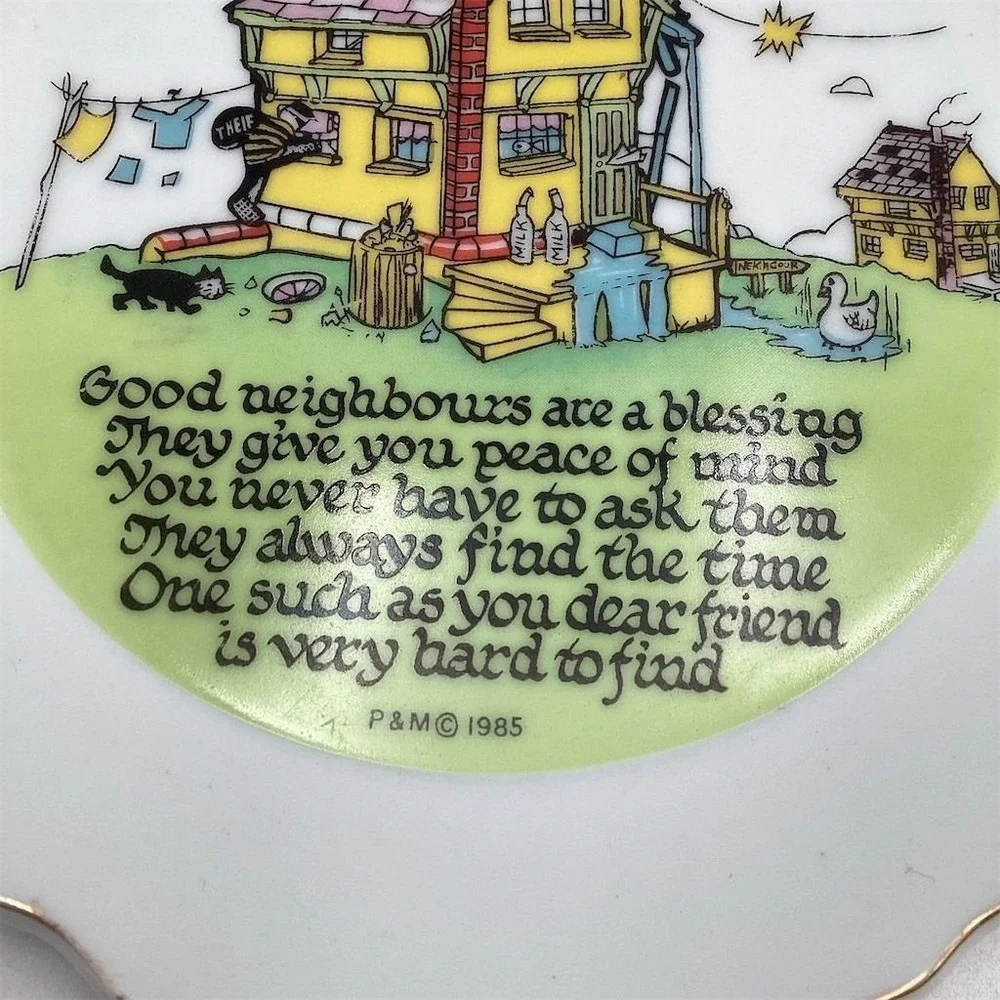Vintage 1985 Good Neighbour Collector Plate Multicolor Scalloped Gold‎ 7in